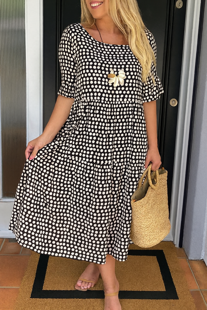 Melissa | SABLE SHORT-SLEEVE MIDI DRESS