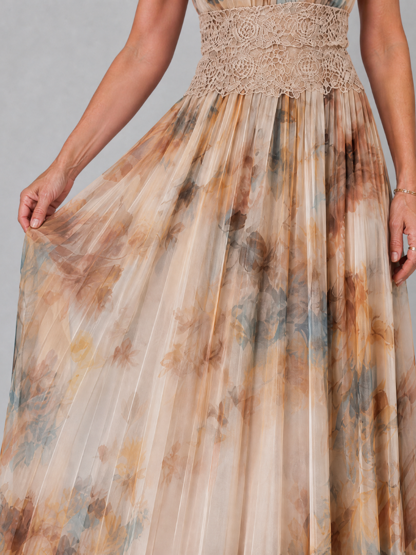 Sierra™ Lace Waist Maxi Dress