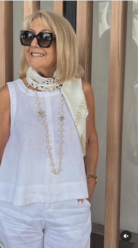 Trinidad™ | White Blouse and Wide Leg Trouser Set