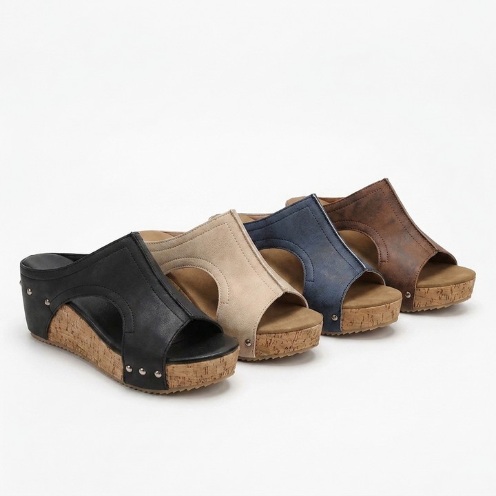 Lola - Stud Wedges